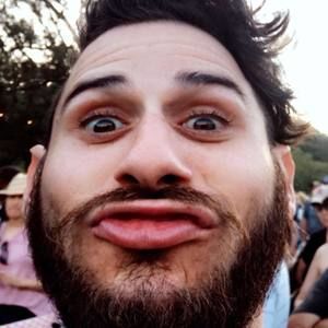 Meet your Posher, Seth